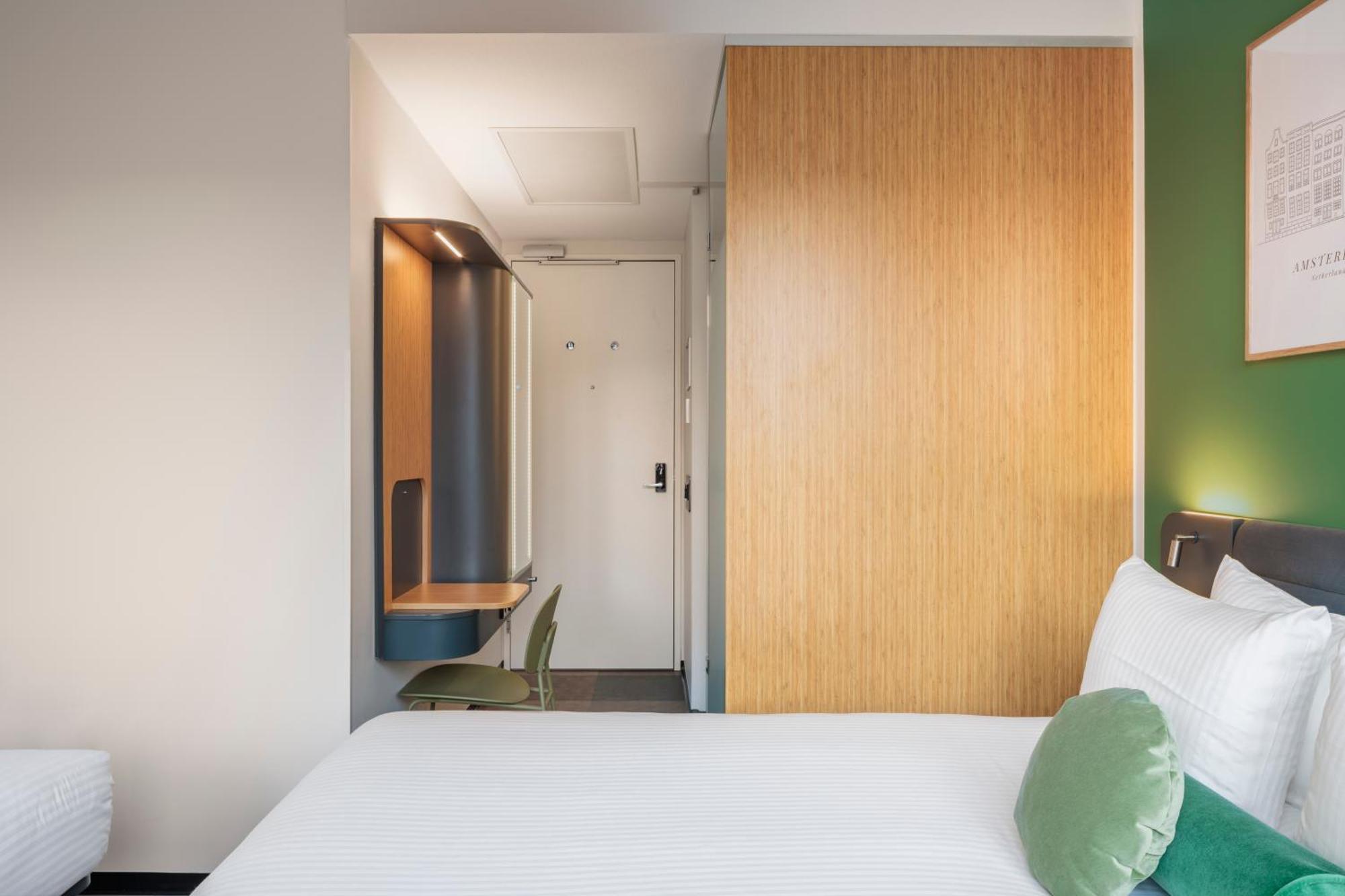 Maxhotel Amsterdam Airport Schiphol - Recently Renovated Hoofddorp Εξωτερικό φωτογραφία